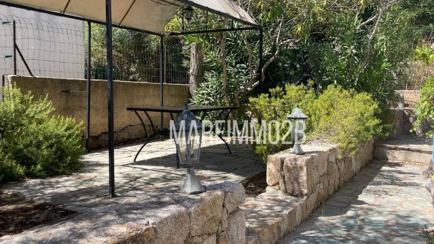 Jolie Maison sur les Hauteurs de Calvi L02 