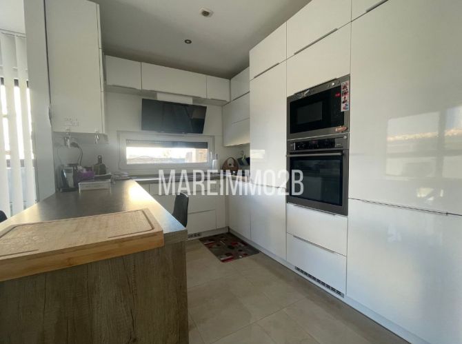 Exclusivité: Maison /2 appartements 