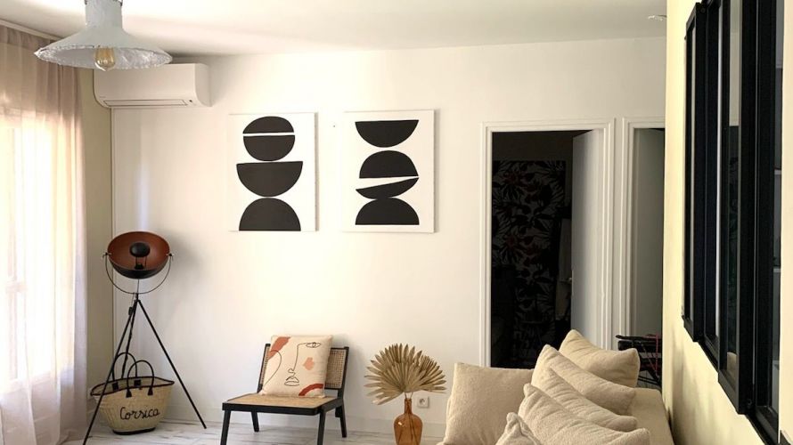 Nouveauté! Charmant appartement 2 pièces avec balcon à 10 min de la plage  L17 