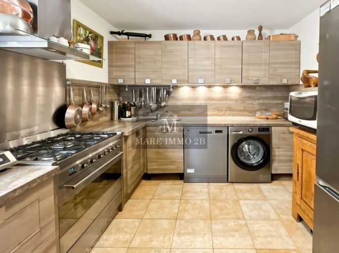 Superbe appartement sur les Hauteurs de Calvi 