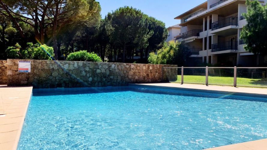 Magnifique T2 dans une Résidence avec Piscine- Confort et détente garantis! L21 