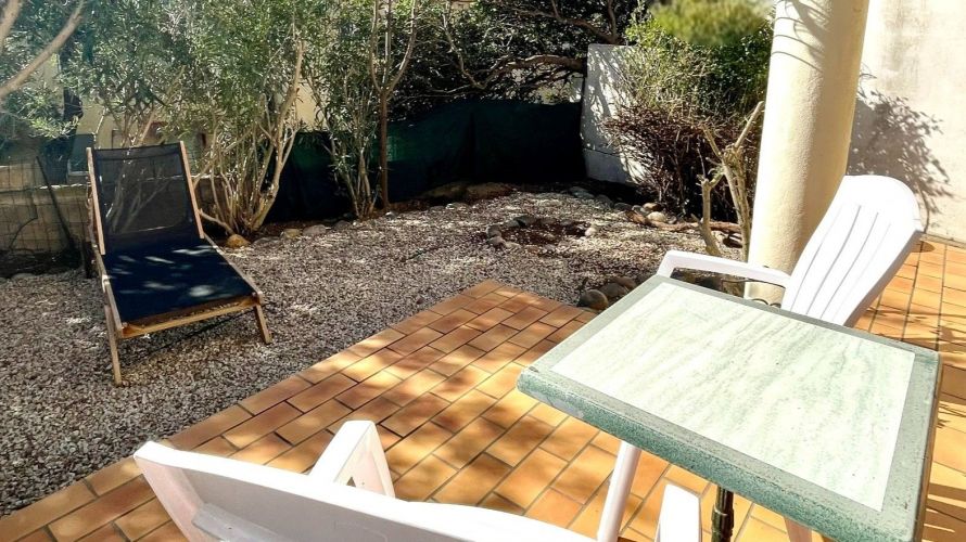 Studio Lumineux avec Terrasse et jardin L26 