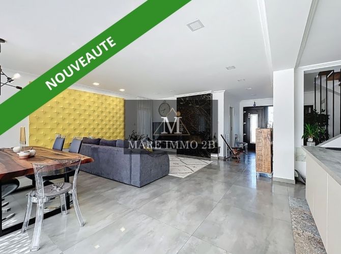 Villa de type T4 avec piscine 