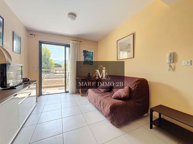Appartement de type T2 avec terrasse 