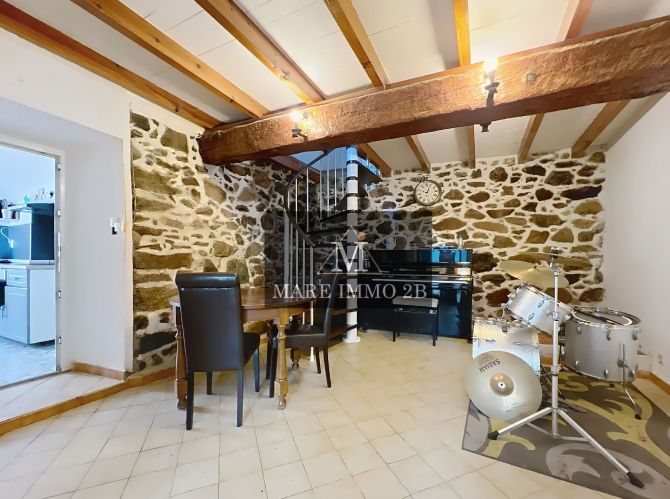 Maison de Village 