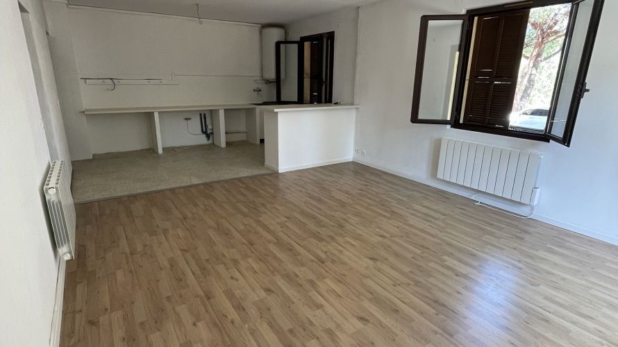 Appartement T4 non meublé 