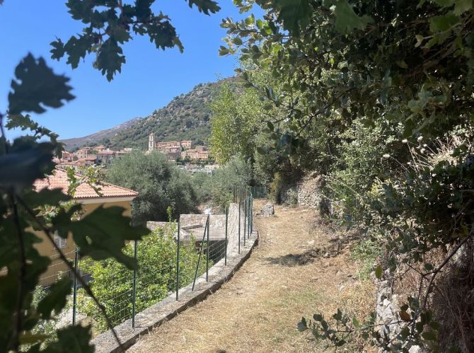 En Exclusivité Terrain constructible avec Permis 