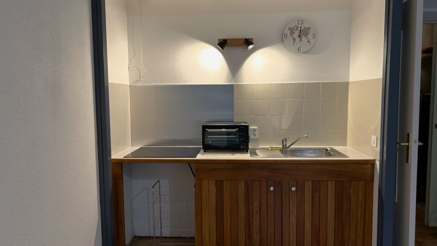 Studio meublé avec jardin 