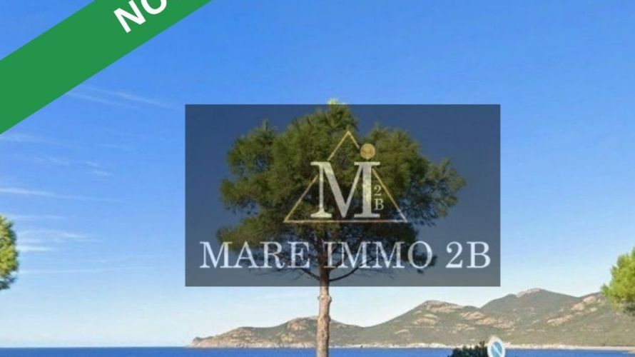 Terrain pied dans l'eau RARE sur le Marché 