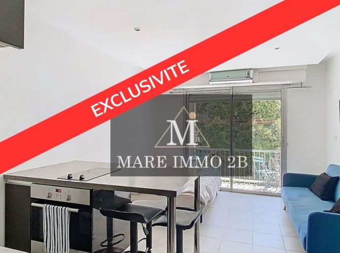 Exclusivité: Centre-ville de Calvi, Calme garanti 