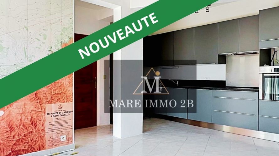 Idéalement situé Appartement avec terrasse et parking 