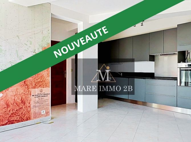 Idéalement situé Appartement avec terrasse et parking 