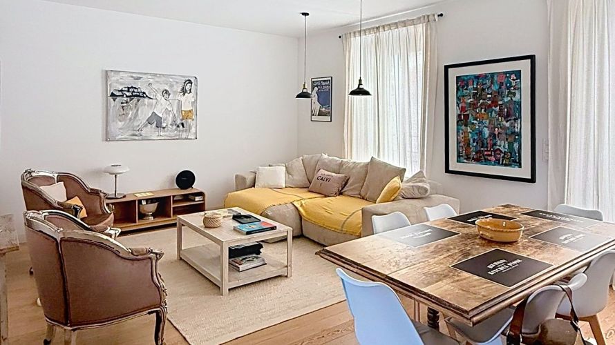 Superbe appartement T4 de 80m² dans le centre-ville de Calvi L43 