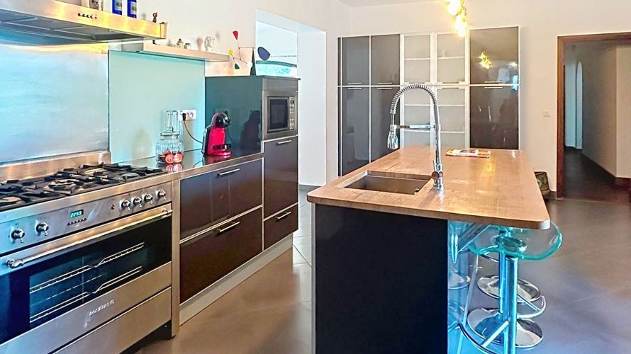 Magnifique Villa avec terrain de 2000m² proche Calvi Centre pour 8 personnes L26 