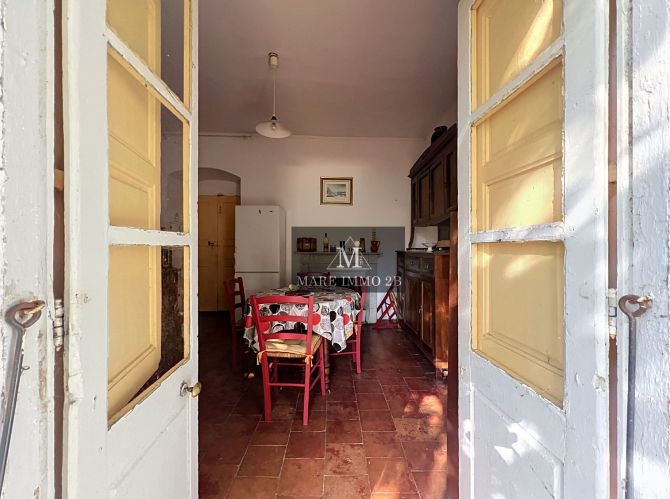 Au cœur du village, Trois appartements 